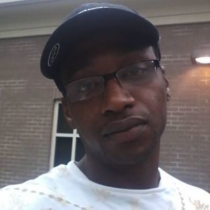 Meet your Posher, Larry